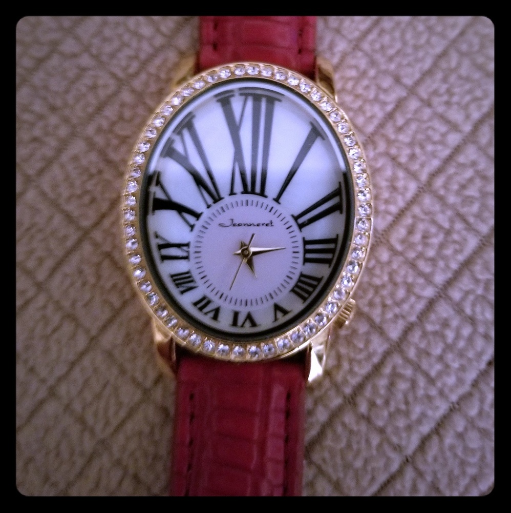 ❣NWOT❣CRYSTAL WATCH